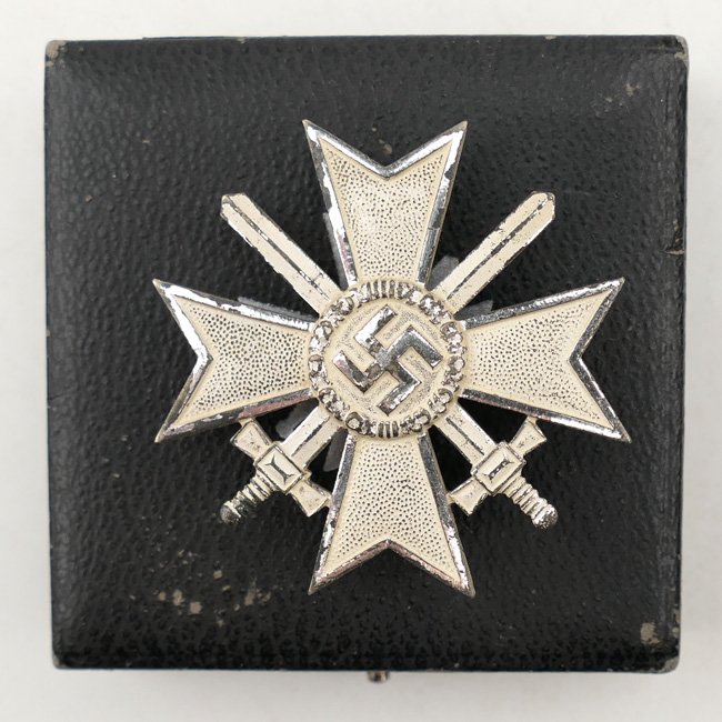 Cased KVK 1st Class 'L/11' — image 3