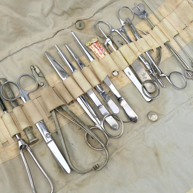 German Medical Instruments Tool Roll — image 2