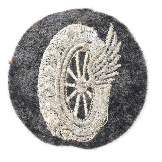 Luftwaffe Motor Transport Equipment Administrator's Badge — image 2