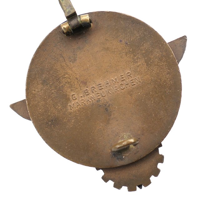 Hitler-Jugend 'Kreissieger 1938' Badge — image 5