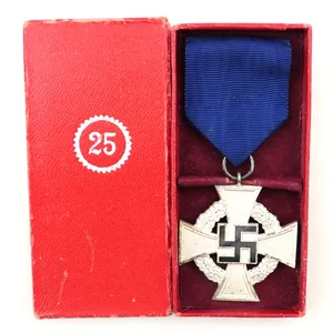 Cased Twenty-five Years Faithful Service Medal