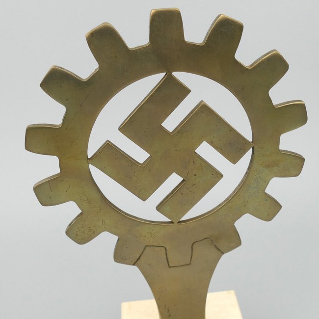 'Deutsche Arbeitsfront' Flag Pole Top — image 2