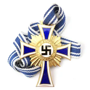 Mothers Cross in Gold