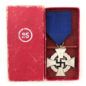 Cased Twenty-five Years Faithful Service Medal