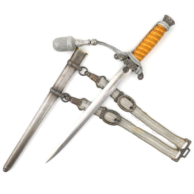 WH (Heer) Officer's Dagger 'Eickhorn' — image 2