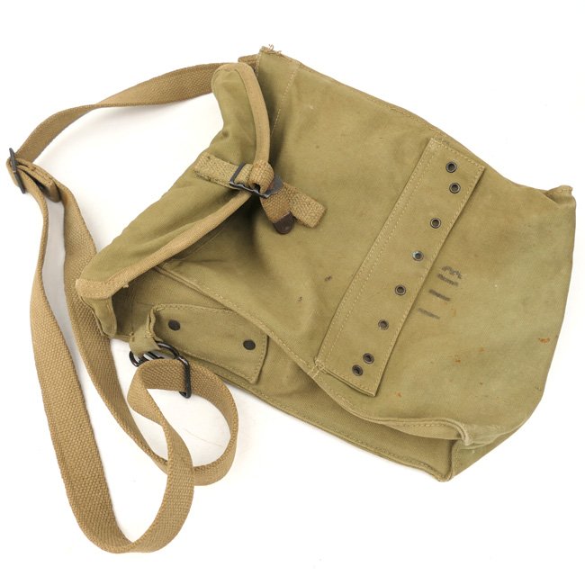 WW2 US Medic Carrying Bag — image 2