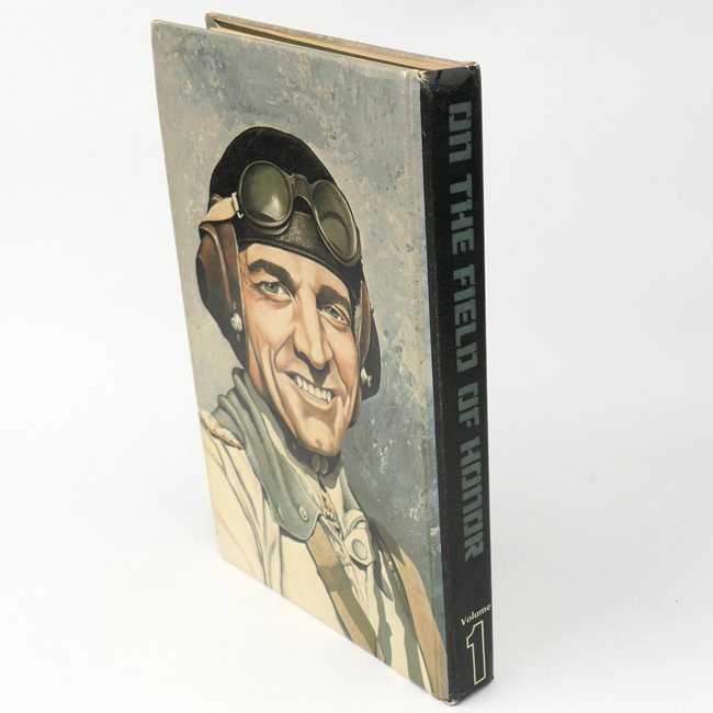 Reference book 'On the Field of Honor' — image 8