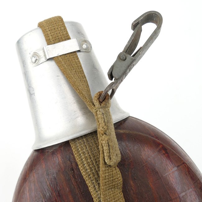 1945 dated Wehrmacht 'Coconut' M31 Canteen and Cup — image 6