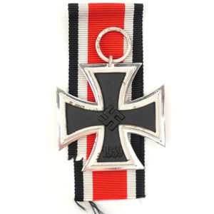 WW2 Iron Cross 2nd Class '4' - MINT