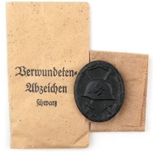 Verwundeten Abzeichen in Schwarz 'L55' in Pouch