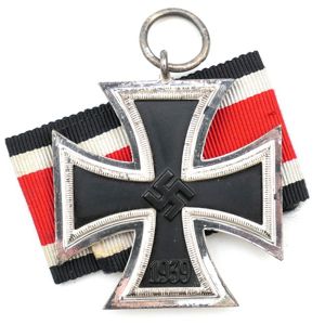 WW2 Iron Cross 2nd Class '100'