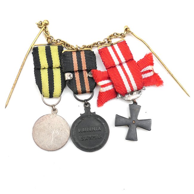 Finnish Miniature Medal Chain — image 3