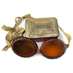 WW2 British Cased Dust Goggles 1941