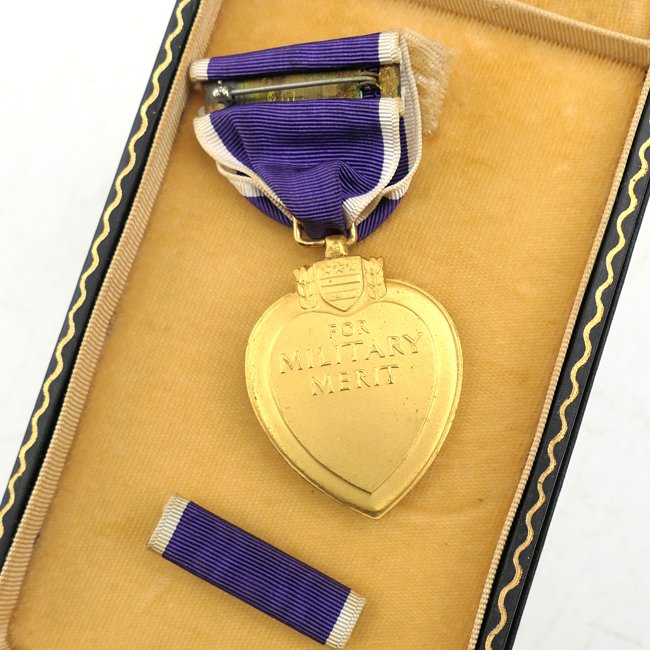 US Purple Heart Medal in Box — image 4