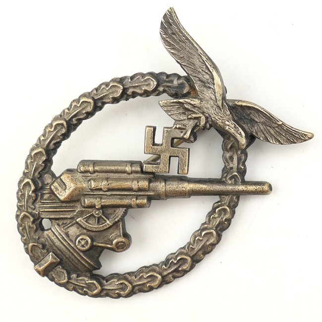 Luftwaffe Flak Artillery War Badge 'Juncker' — image 2