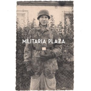 Luftwaffe 'Fallschirmjäger' Photograph
