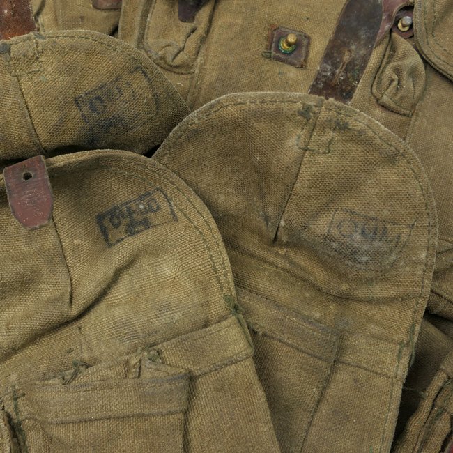 First pattern Soviet 3-cell AK-47 magazine pouch — image 3