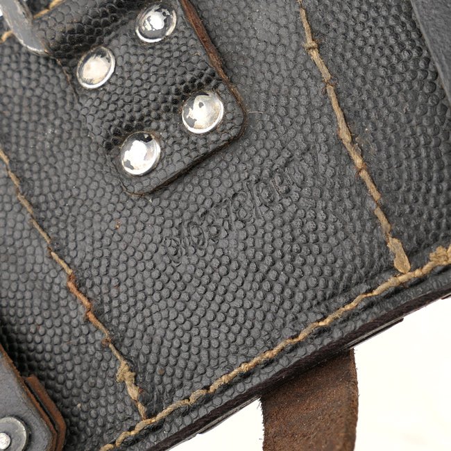 WH (Heer) K98 Ammo Pouch — image 5