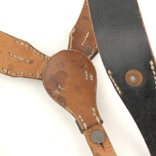 Late War Wehrmacht Combat Y-straps — image 3
