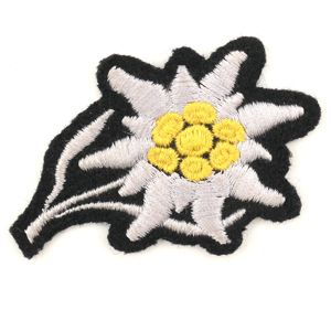 Waffen-SS 'Gebirgsjäger' Cap Insignia