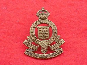 Cap badge - Royal Canadian Ordnance Corps