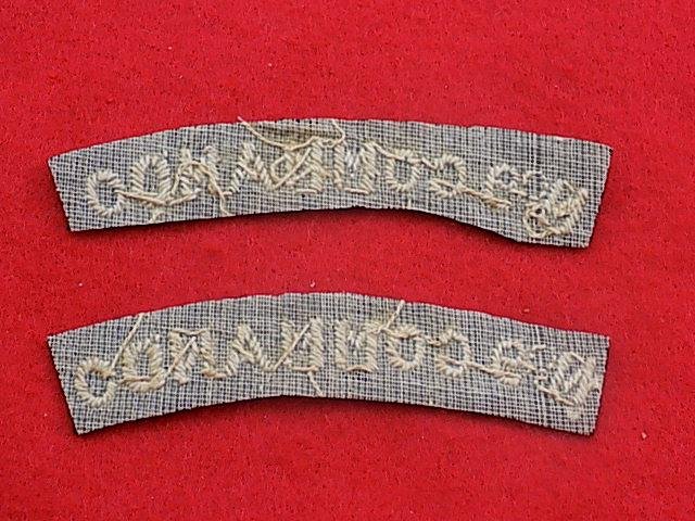 Pair Cloth Shoulder Titles - No 9 Commando — image 2