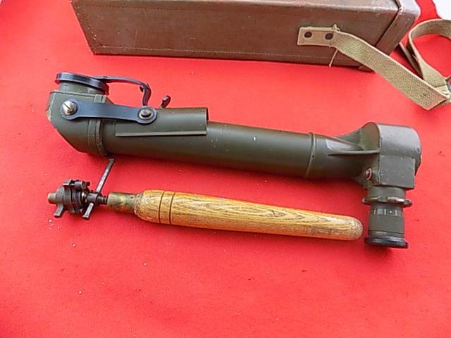 WW11 Trench Periscope No 14 in Protective Case — image 2
