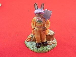 Bunnykins by Royal Doulton - Land Girl.. DB 372