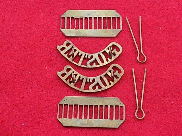 Pair Shoulder Titles - Gloster — image 2