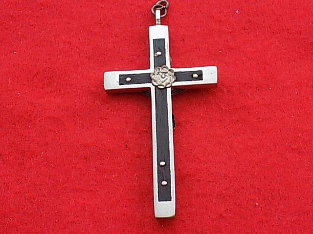 WW1 German Crucifix — image 2