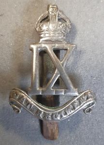 INDIAN 9th Jat Regiment (1922-47) Cast Silver Hat badge