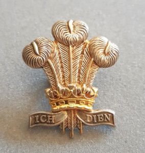 Large P.O.W. Feathers “ICH DIEN” SILVER & GILT Officer's Badge