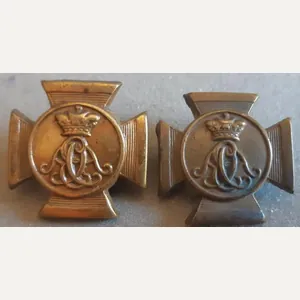 BRITISH - The Wiltshire Regiment Pair Gilding Metal Collar Badges …