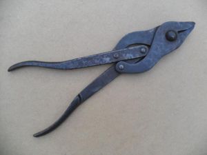 1917 Chater Lea Ltd Wire Cutters