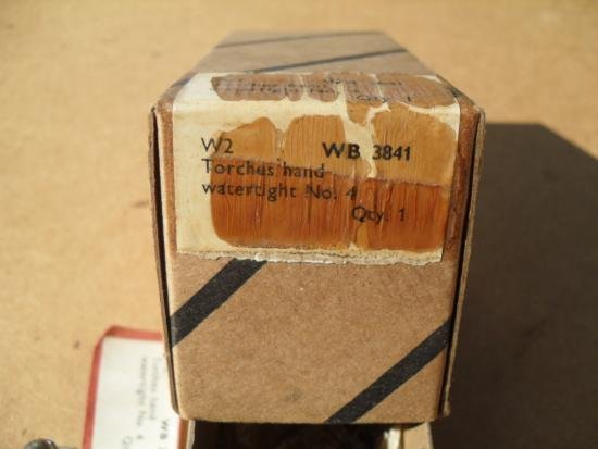 WW2 British Army Torch Watertight No.4 — image 3