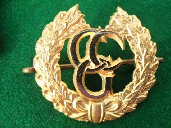 Early Post-War Control Commission Germany Cap Badge & Uniform Buttons — image 2