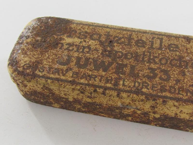 German 'Juwel 33' Spare Parts Tin — image 5