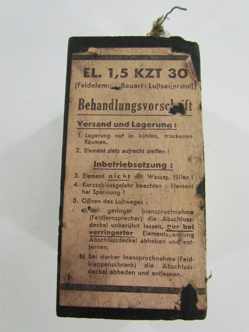 German FF33 field phone battery — image 3