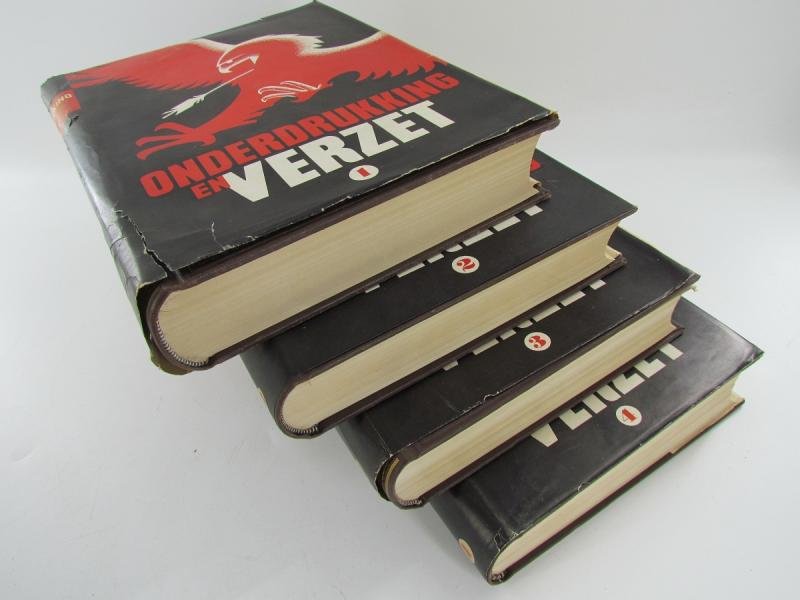 Nederland In Oorlogstijd Onderdrukking En Verzet Set Compleet Met Winkel Affiche — image 3