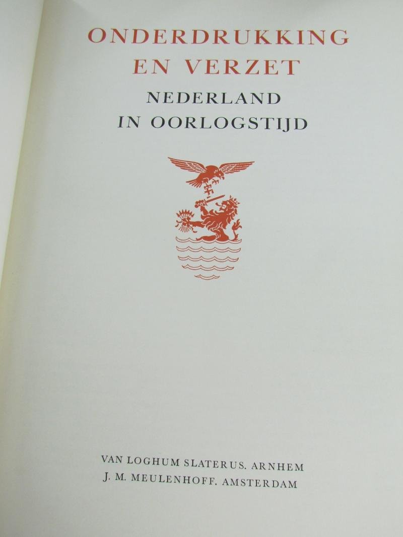 Nederland In Oorlogstijd Onderdrukking En Verzet Set Compleet Met Winkel Affiche — image 6