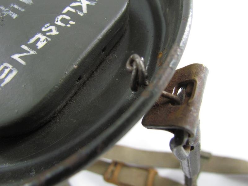 WH/SS Gasmask Cannister With M38 Gasmask and Filter — image 7