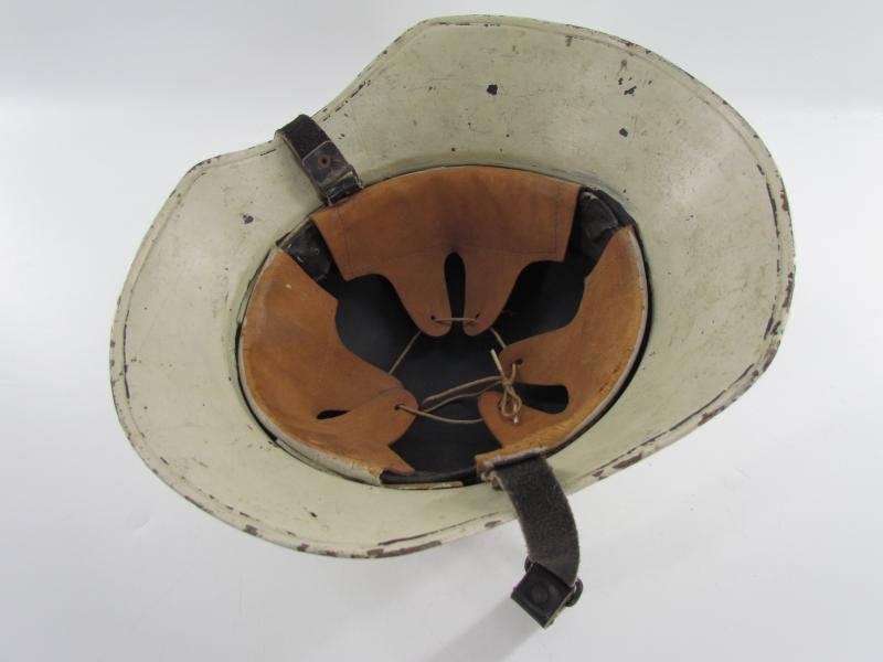 Original Steel Air Raid Gladiator Helmet Used by THW — image 12