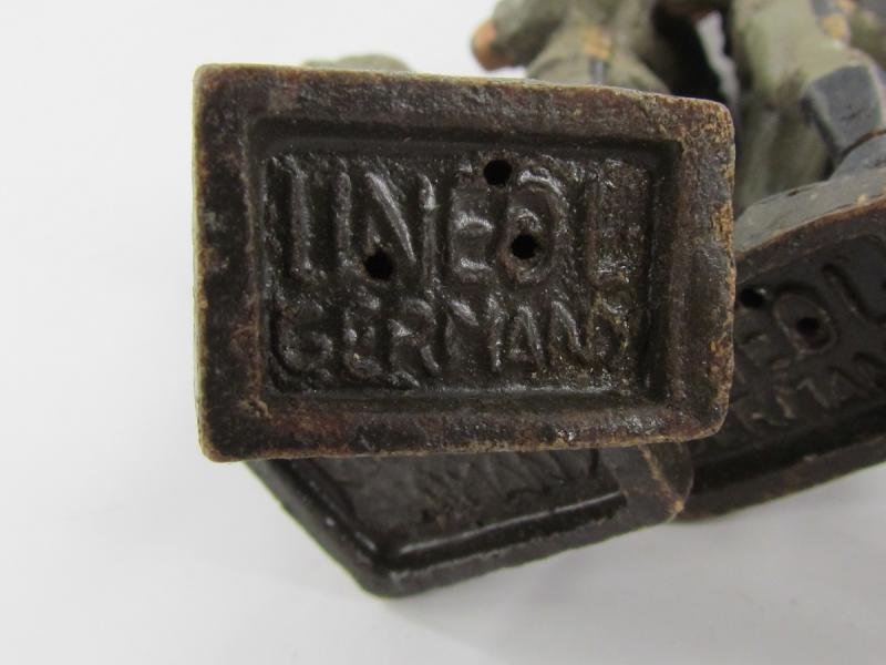 Grouping of 10x Lineol German Toy Soldiers — image 4