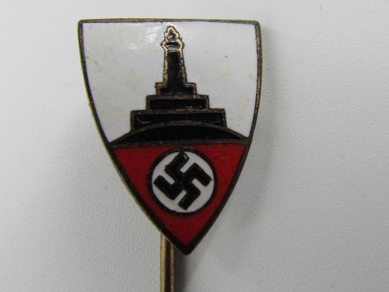 German DRKB Kyffhäuser Bund Badge — image 3