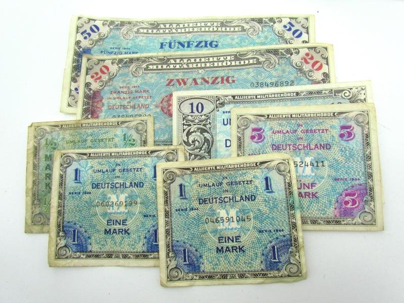 Allied Forces money for Germany — image 14