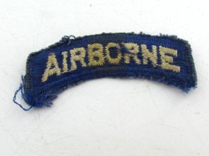 US WWII ( 82nd Airborne Division ) Shoulder Patch