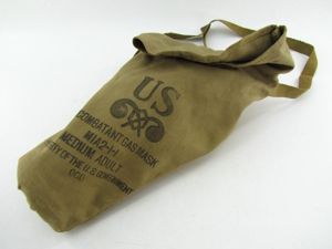 US Army M1A2 Noncombatant Gas Mask with Bag