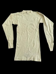 US WWII White Cotton Under shirt ( 1944 )