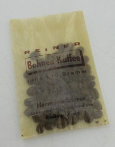 German small bag with coffee beans (1941)
