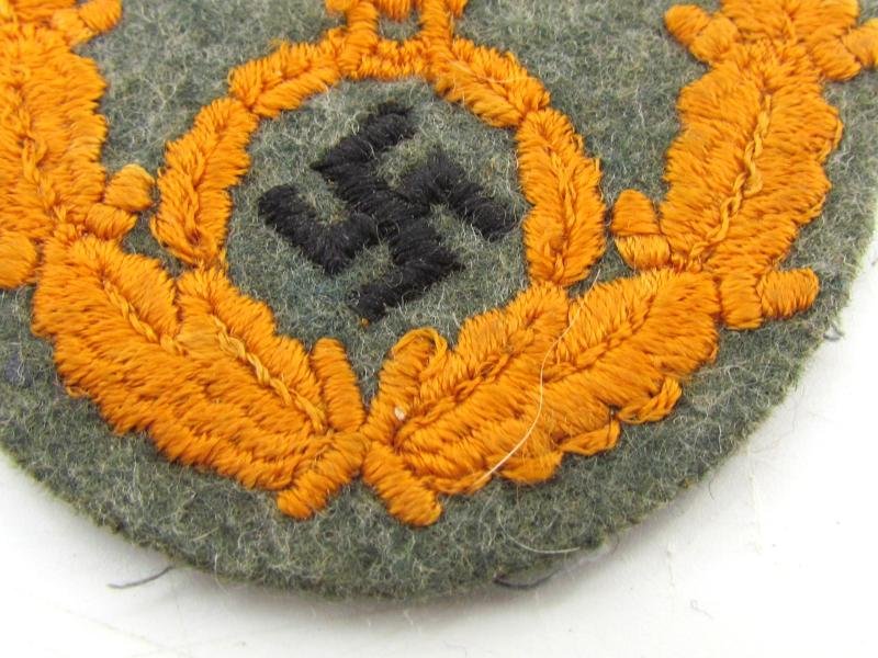 Police/Feldgendarmerie Sleeve Eagle — image 3